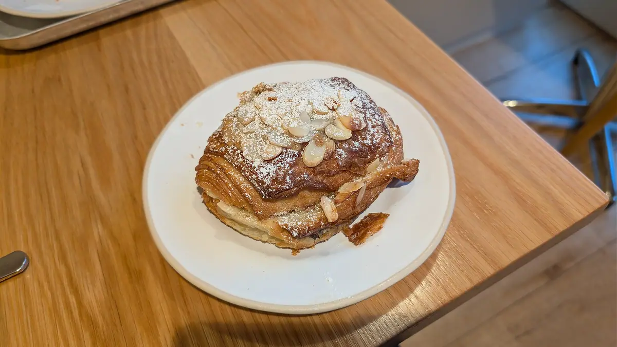 The Real Cake and Bake Company – patisserie in Hedge End town centre